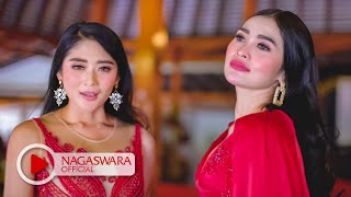 Duo Anggrek  Pemberi Harapan Palsu Official Music Video NAGASWARA music [upl. by Hardie]