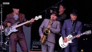 Madness perform Embarrassment at Reading Festival 2011  BBC [upl. by Craw]