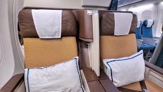 Oman Air 737 MAX 8 Business Class  WY654 Bahrain to Muscat [upl. by Toogood]