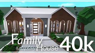 BLOXBURG40K FAMILY ROLEPLAY HOUSE  BLOXBURG BUILD [upl. by Jacobine100]