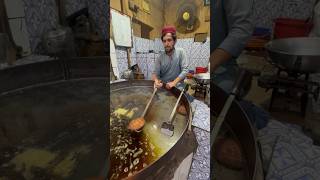 World’s Most Fattiest Chapli Kabab chaplikabab streetfood asianfood viral streetfoodpakistan [upl. by Mitchell]