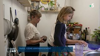 La crise du logement senracine à Paris  Reportage cdanslair du 02122023 [upl. by Arianne880]