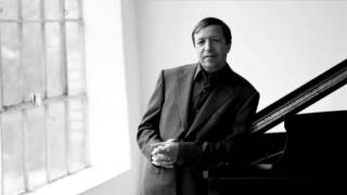 Mozart  Piano Concerto No 20 in D minor K 466 Murray Perahia [upl. by Floss]