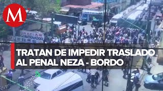 Intentan evitar el traslado de presuntos delincuentes en el Estado de México [upl. by Srini]