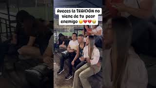 Un claro ejemplo de que amigos no hay 😓💔videos youtobeshorts hasmeviral engaño sad shorts [upl. by Akins]