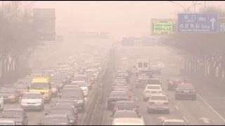 Pollution à Pékin de plus en plus dinquiétude [upl. by Dilks]