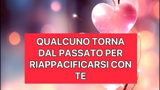 QUALCUNO TORNA DAL PASSATO PER RIUNIRSI A TE tarocchi tarot letturatarocchi tarocchiinterattivi [upl. by Ecyoj300]