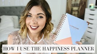 HOW I USE THE HAPPINESS PLANNER  Emma Mumford [upl. by Eeleak]