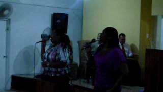 TALENTO ESCOGIDO INTERPRETANDO EL HIMNO MI REFUGIO DE SHEILA ROMERO [upl. by Nesyla]