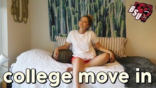 COLLEGE MOVE IN DAY VLOG 2018 Bridgewater State University [upl. by Hocker633]