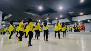 Dancing Queen Line Dancechoreo by Alexis TaitDemo by Zatira Line Dance [upl. by Eldreeda]