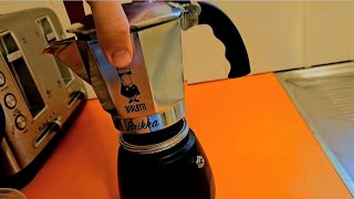 Bialetti Brikka Moka pot tutorial LINK IN DESCRIPTION [upl. by Ramat]