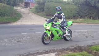 Kawasaki ninja ZXR636 awesome sound [upl. by Susej226]