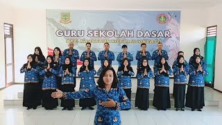 Lomba Paduan Suara quotINDONESIA RAYAquot Guru Sekolah Dasar Kecamatan Kranggan Kota Mojokerto [upl. by Naujled656]