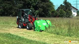 Weidemann Hoflader mit Peruzzo Grassammelmäher [upl. by Eckhardt]