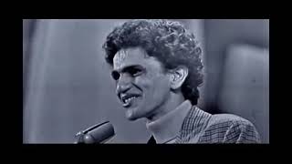 Alegria Alegria  Caetano Veloso [upl. by Ing]