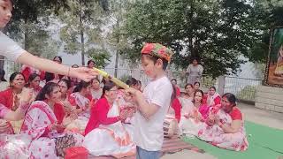 होली में उड़त अबीर गुलाल  बहुत ही मनमोहक होली गीत kumauni holi uk nutan vlog🙏🏻🙏🏻👌👌👍👍👍 [upl. by Alben]