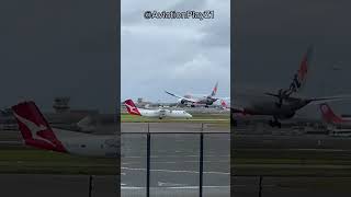 Jetstar 787 landing at YSSYSydney viral avaition planespotting landing [upl. by Jennilee]