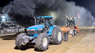 8970 Ford pulling at the Listowel Fall Fair in the 22000lb class [upl. by Olrac862]