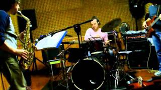 Shake everything youve got Groove drum  Emanuele Maniscalco Drum [upl. by Eylsel]