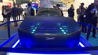 Une voiture volante fait sensation au salon mondial du mobile de Barcelone [upl. by Edgardo]