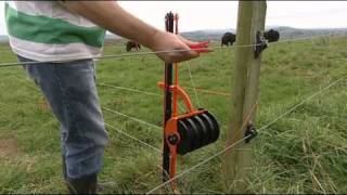 Gallagher Smart Fence Break Feeding Fence Installation [upl. by Wehtam]