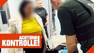 quotLeg das zurückquot Frau behindert Zollbeamte bei Kontrolle  Achtung Kontrolle  Kabel Eins [upl. by Demona602]