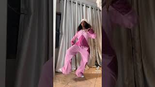 New Amapiano dance moves 2024 ft MainlyLebo and more amapianodancers dance amapianomoves [upl. by Selinski]