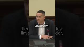 MÓSTOLES  El troleo de un concejal de Más Madrid a Vox por la bandera de España shorts [upl. by Daney943]