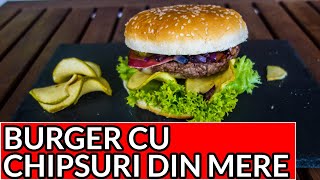 Burger cu chipsuri din mere ceapa caramelizata si bacon [upl. by Surtimed]