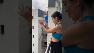 urfijaved drops her iphone from her balcony shorts uorfijaved droptest bollywood actress [upl. by Dlonra]