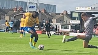 Grimsby keeper takes out Mansfield Town striker Akins for penalty claim Dive or peno Yellow card [upl. by Rihsab]