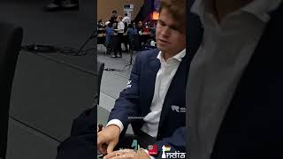 The signature gambit😂 chess magnuscarlsen wholesome funny chessgame [upl. by Orlene]