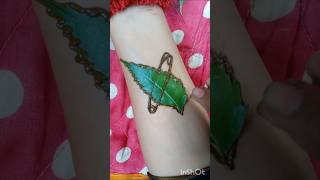 Green leafy 🌿 nd sefty pin mehndi designs ❣️mehndidesighn hennatattoo xyzmehndidesig hennadesign [upl. by Marrin]