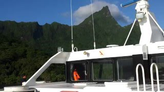 Moorea Arrivée de lAremiti 5 dans le port de Vaiare à Moorea [upl. by Peednama]