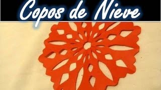 Cómo hacer Copos de nieve de papel Snow Flakes Decoracion Navideña [upl. by Ailimaj]