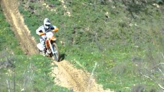 KTM EXC250 Prueba Portalmotoscom [upl. by Thora]