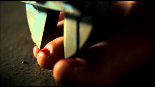 Hostel  Bande Annonce 2005 [upl. by Weatherley]