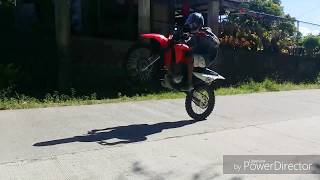 Wheelie on Honda XR 150L [upl. by Hamas598]