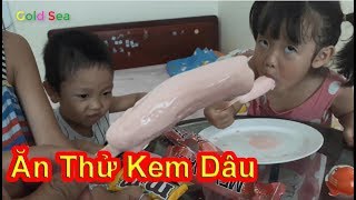 Bé Ăn Kem Silent Sea Ăn Thử Và Cảm Nhận Kem Dâu Kem Cam [upl. by Laughry377]