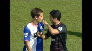 Mikel Arteta poking Morten Gamst Pedersen in the eye Blackburn vs Everton 2010 [upl. by Anerok678]