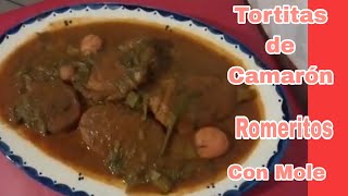 ROMERITOS DELICIOSOS CON TORTA DE CAMARÓN Y MOLE 😋🍽🍷 [upl. by Akemat]