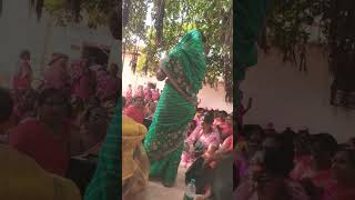 Anganwadi dharna de rahe hain fir bhi Yogi Sarkar nahin sun rahi hai are aap log like [upl. by Nahc933]