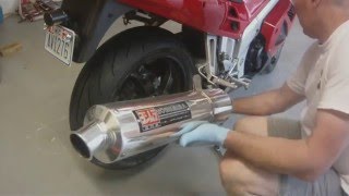 Honda VFR750F Rear Wheel Removal VFR800 Rear Wheel [upl. by Aicilaanna]