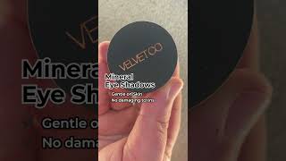 ✨ Discover the magic of mineral eye shadow ✨  Velvet Co Mineral Makeup [upl. by Allez485]