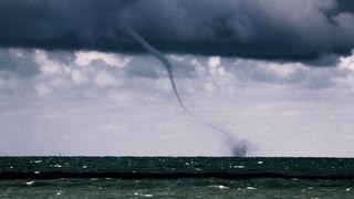 Lake Michigan Waterspout Outbreak 992012 [upl. by Mehitable331]