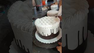 cake cakedesign cakes cakeideas cakedecorating केक सजावटी [upl. by Cristi488]