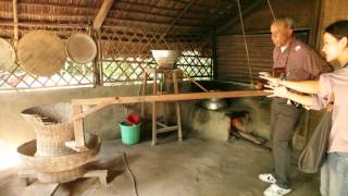 The Real Facts of Cu Chi Tunnels  Vietnam 2012 [upl. by Parent]