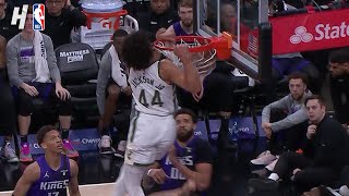 HEAD ABOVE THE RIM DUNK 😱 Kings Bench cant believe it [upl. by Niela]