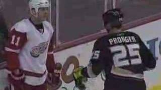 Cleary vs Pronger Jan 23 2008 [upl. by Heindrick]